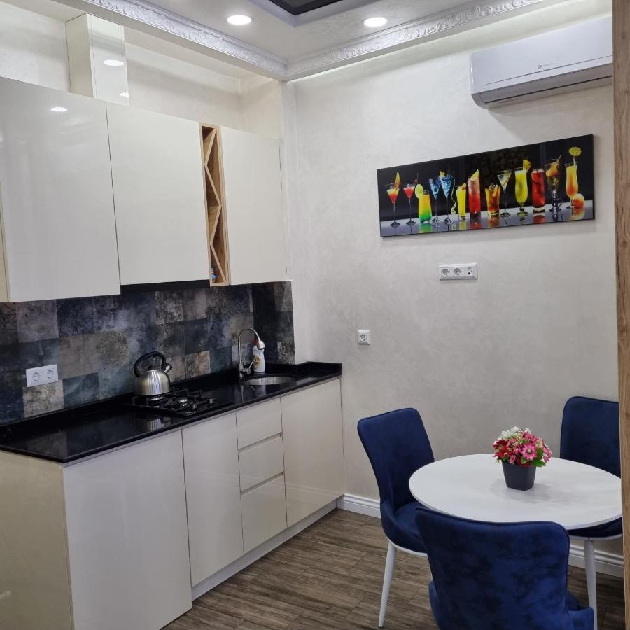 Apartment In Batumi For Dar Tower エクステリア 写真